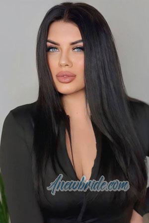 223809 - Alona Age: 32 - Ukraine