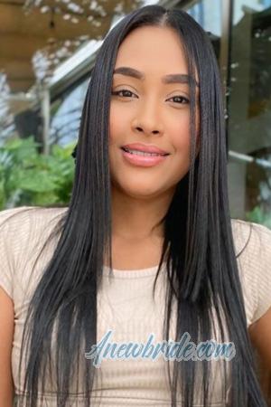 224122 - Daniela Age: 28 - Colombia