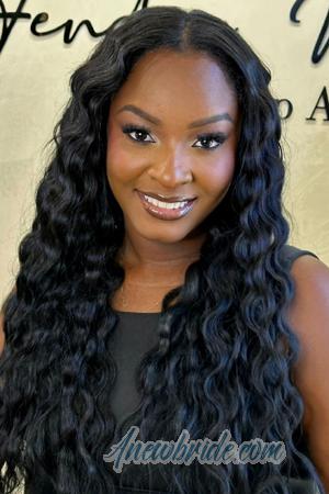 224132 - Paola Age: 27 - Colombia