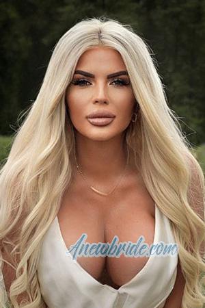 224211 - Yana Age: 37 - Ukraine