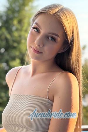 224343 - Anna Age: 21 - Ukraine