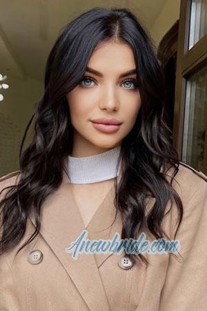 224423 - Anastasiya Age: 27 - Ukraine