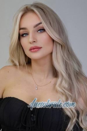 224583 - Olena Age: 31 - Ukraine