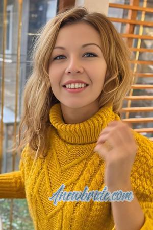 224669 - Kateryna Age: 42 - Ukraine