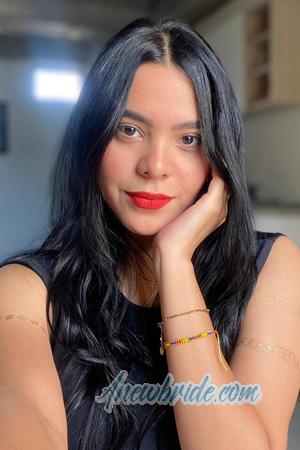 224708 - Litzy Age: 25 - Colombia