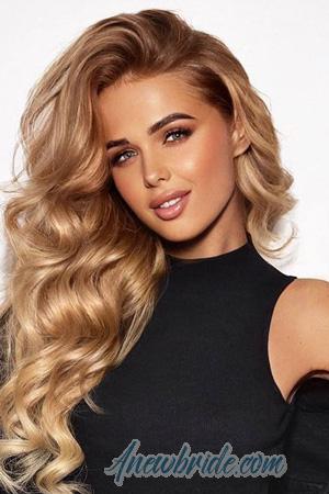 224939 - Yaroslava Age: 29 - Ukraine