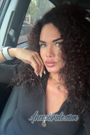 225050 - Maryana Age: 40 - Ukraine