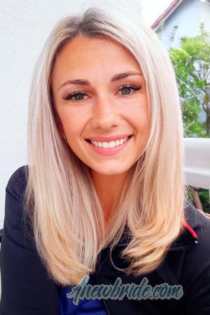 225060 - Daryna Age: 38 - Poland