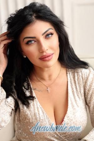 225181 - Valeriia Age: 37 - Ukraine