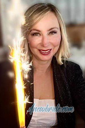 225186 - Irina Age: 57 - Ukraine