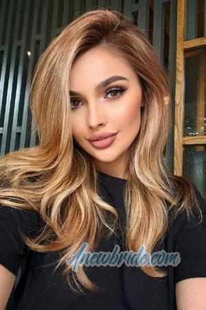 225246 - Anastasiia Age: 29 - Ukraine