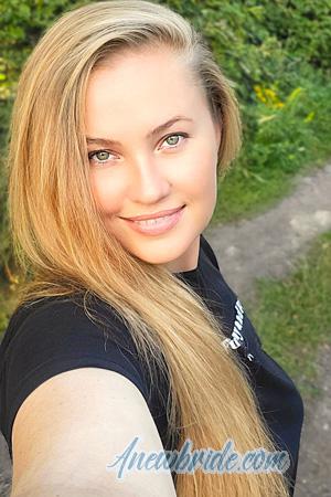 225501 - Kateryna Age: 36 - Ukraine