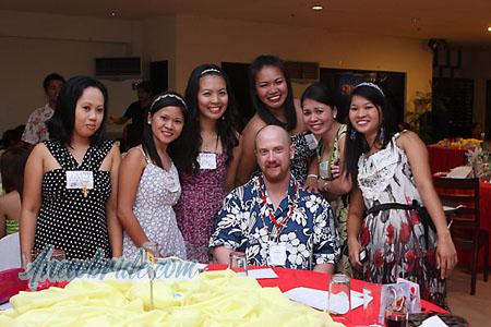 women-of-philippines-109