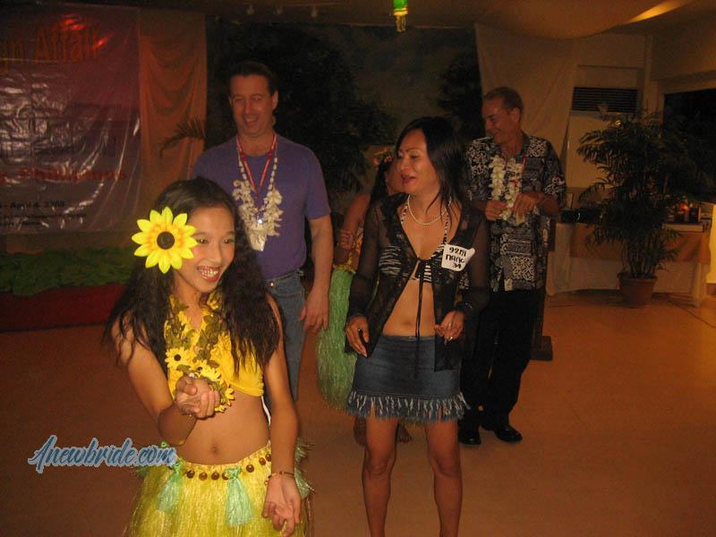 Philippine-Women-0123