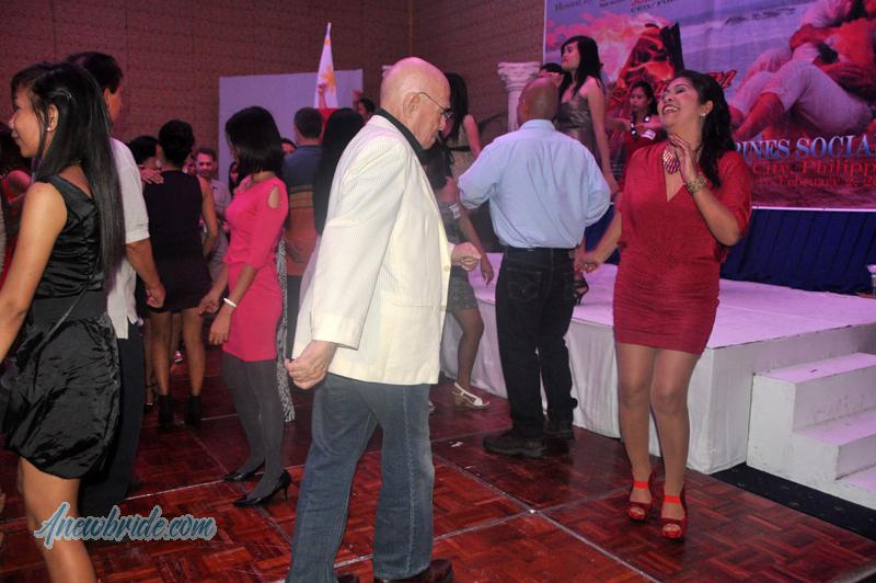 philippine-women-101